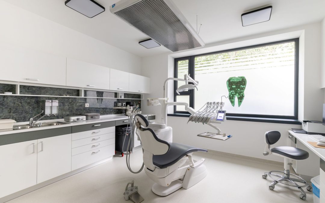 Több mint esztétika: Hogyan hat az önbizalomra a „life-changing dentistry”?